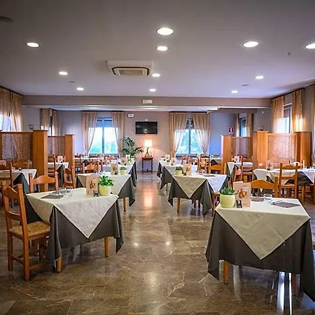L'anfora Szálloda 3*